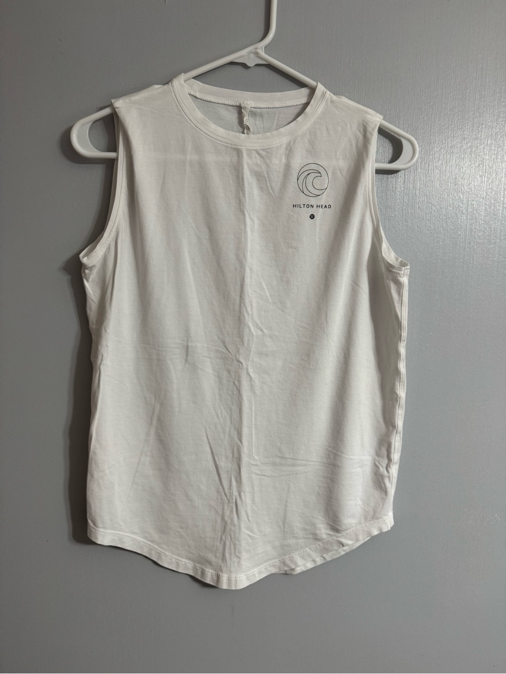 Lululemon White Sleeveless Muscle Tee with Small Chest Logo Size 2
